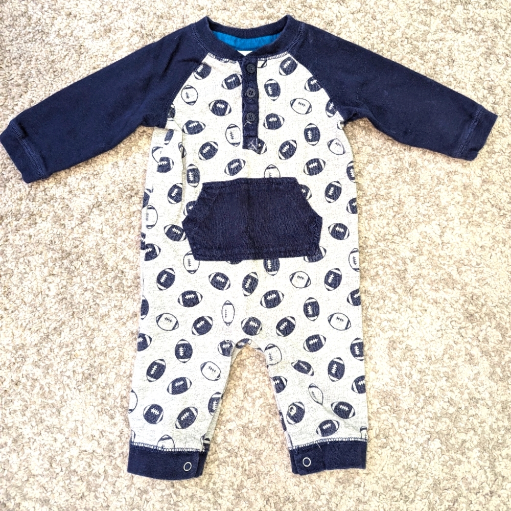 2/$18 Gymboree infant football romper. 3-6 month. Excellent condition.